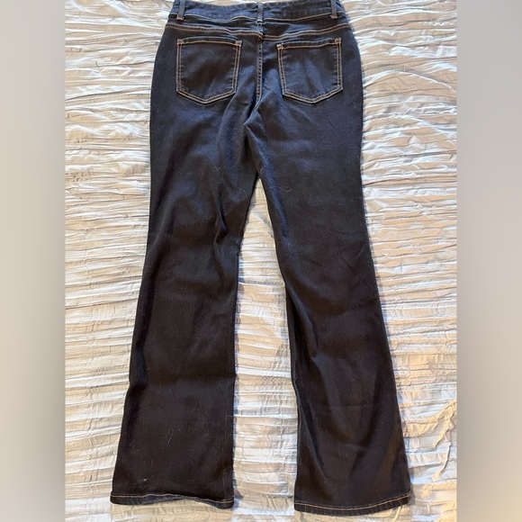 NO Boundaries Jeans stretch Size 11. - Picture 4 of 10